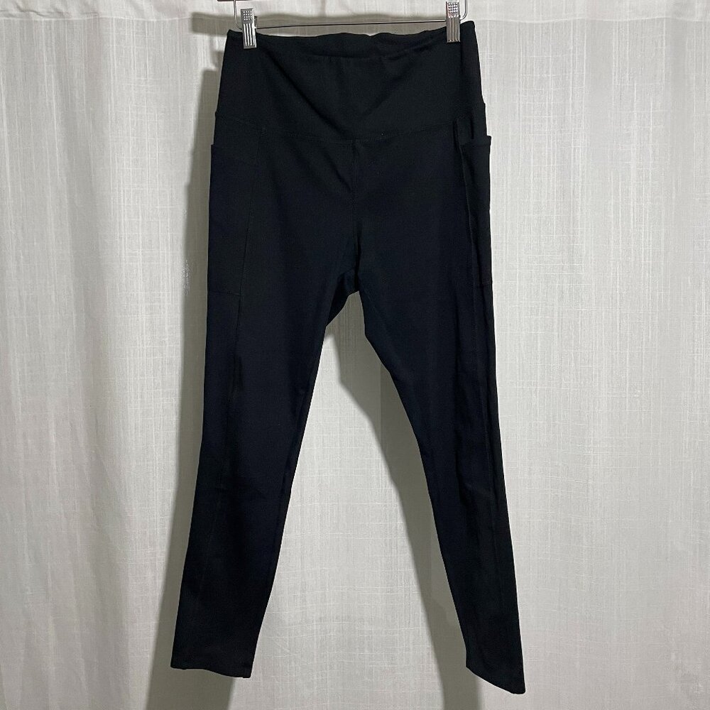 Danskin, black, 3/4 leggings w. pockets, M